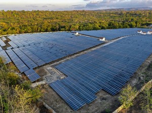 Kilas Balik Ekonomi RI di 2023: Transisi Energi-Penataan E-Commerce