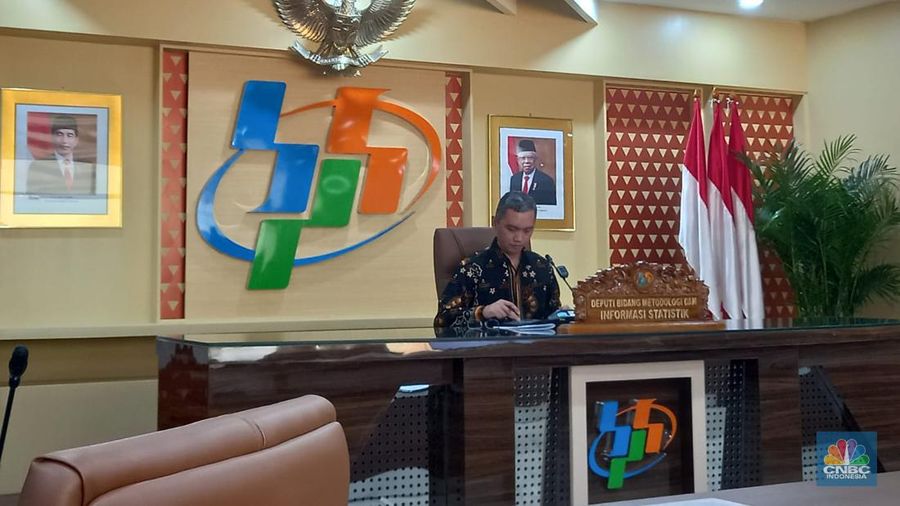 Deputi Bidang Metodologi dan Informasi Statistik Imam Machdi. (CNBC Indonesia/Arrijal Rachman)