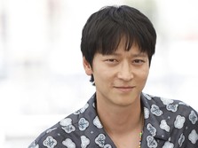 Profil Kang Dong Won yang Diduga Pacar Rose BLACKPINK