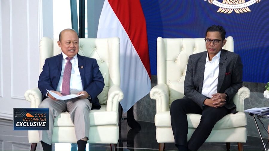 Wakil Menteri BUMN I, Pahala Mansury juga memastikan komitmen BUMN mendorong peran Pupuk Indonesia mendukung ketahanan pangan nasional diantaranya melalui peningkatan produksi hingga distribusi pupuk bersubsidi dan perluasan sumber bahan baku pupuk. (Tangkapan Layar CNBC Indonesia TV)
