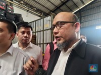 Novel Baswedan Gerebek Gudang Misterius Ini, Apa Sih Isinya?