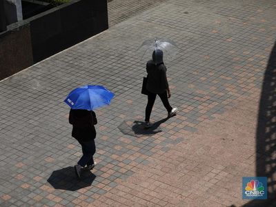 BMKG Warning Cuaca Mendidih, Hindari Matahari Langsung di Jam Segini