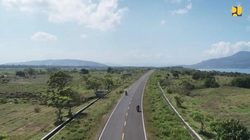 Kementerian Pekerjaan Umum dan Perumahan Rakyat (PUPR) telah menyiapkan Jalan Lintas Pantai Selatan (Pansela) Jawa sebagai jalur alternatif bagi para pemudik Lebaran tahun 2023, di samping Jalan Tol Trans Jawa, Jalan Lintas Pantai Utara (Pantura), dan Lintas Tengah Pulau Jawa. (Dok. Kementerian PUPR)