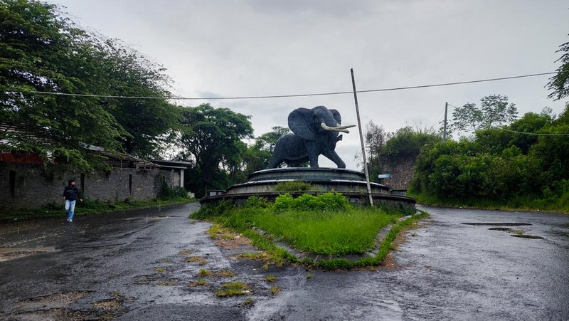 Kondisi Kampung Gajah yang kini terbengkalai. (Dok. Detik/Whisnu Pradana)