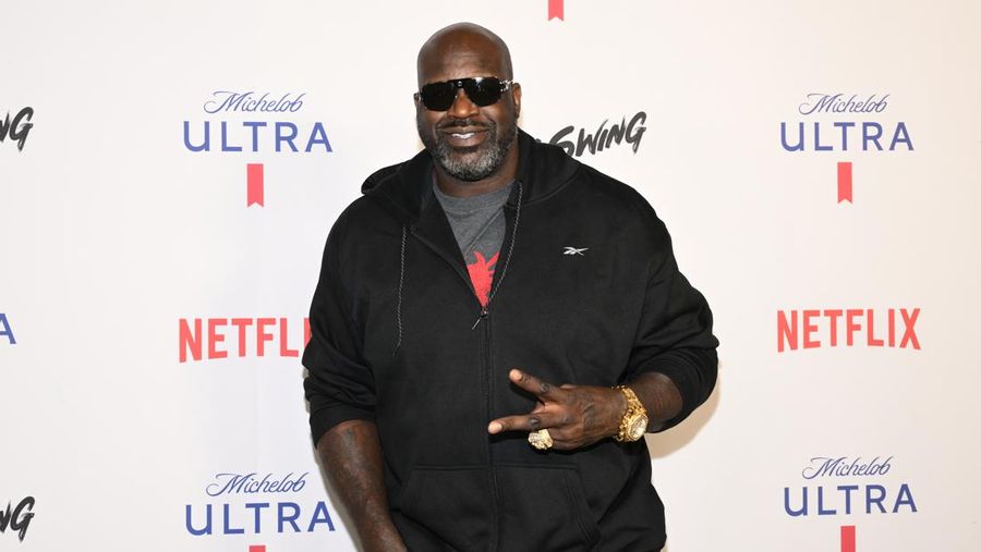 Shaq menghadiri Michelob Ultra & Netflix “Full Swing” Premiere & Super Bowl After Party pada 11 Februari 2023 di Phoenix, Arizona. (Daniel Boczarski/Getty Images for Michelob ULTRA)