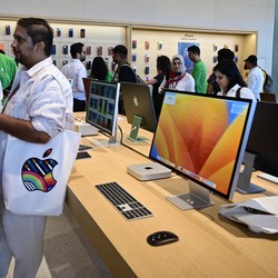 Pabrik iPhone Tolak Karyawati Menikah, Kena Razia Anak Buah Modi