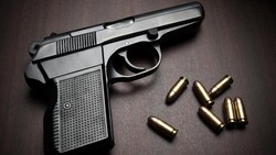 Pemulung di Bantargebang Kaget Dititipi Tas Ternyata Isinya Pistol