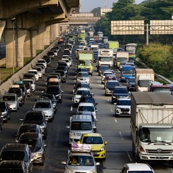 BPS: Volume Kendaraan Mudik Lebaran 2023 Tembus 26,4 Juta
