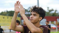 Victor Dethan Cedera, Sudah Mainkan Laga Terakhirnya di PSM Makassar?