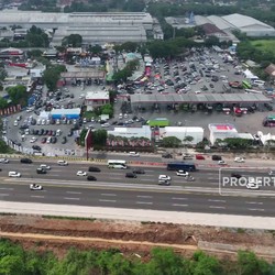 Dear Pemudik, Rest Area KM 57 Tol Japek Terpantau Padat