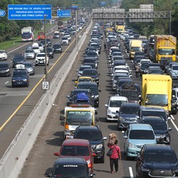 110 Juta Orang Diprediksi Mudik Nataru, Puncaknya Terjadi Tanggal Ini