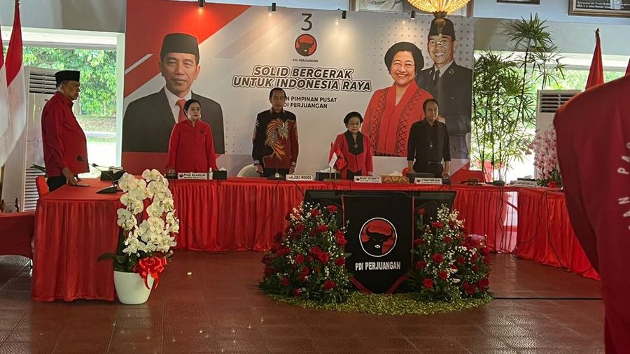 Megawati didampingi Jokowi umumkan Ganjar jadi capres PDIP (dok Istimewa)