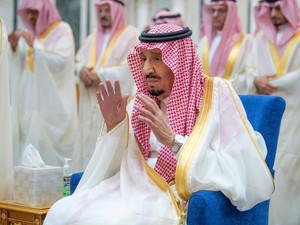 Raja Salman Alami Infeksi Paru-paru, Kini Jalani Pengobatan di RS