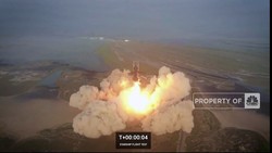 Roket Raksasa Elon Musk Meledak 4 Menit Setelah Meluncur