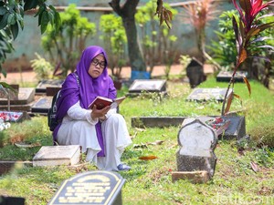 Tata Cara Ziarah Kubur dan Larangannya Menurut Hadits