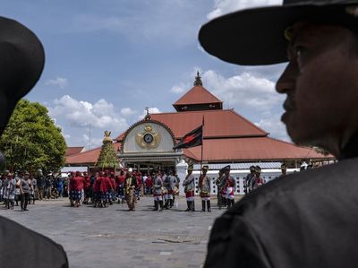 Anak Orang Penting Hidup Melarat, Ogah Jual Nama Ortu Untuk Sukses