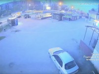 Viral Cahaya Misterius Gemparkan Warga Ukraina, Alien?