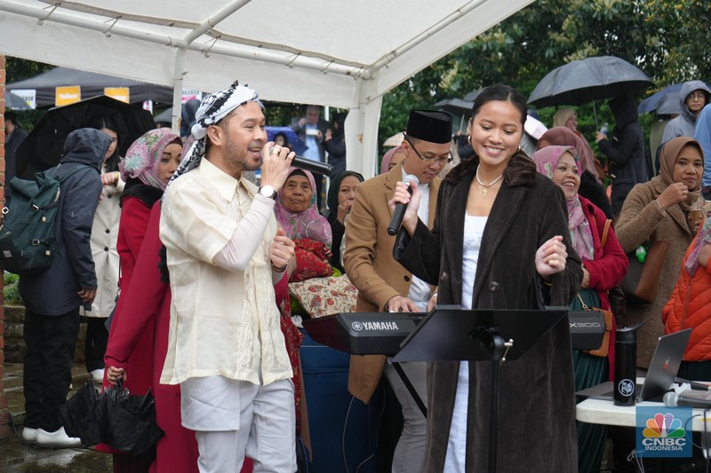 Bawa Suasana Lebaran di Kampung Halaman, KBRI London Gelar Shalat Idul Fitri 1444H dan Halal Bihalal. (KBRI Londoon)
