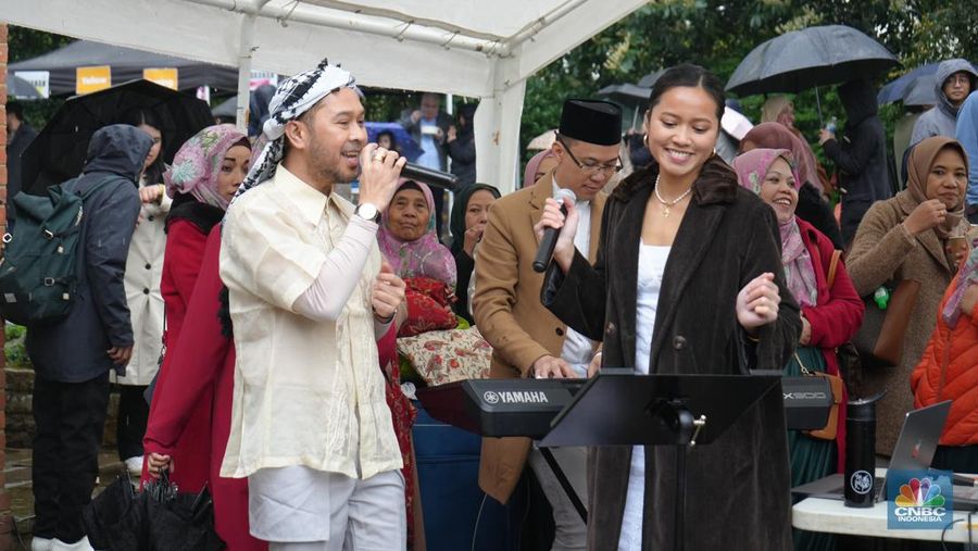 Bawa Suasana Lebaran di Kampung Halaman, KBRI London Gelar Shalat Idul Fitri 1444H dan Halal Bihalal. (KBRI Londoon)