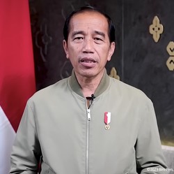 Pak Jokowi Kok Belum Kasih Restu Aturan DHE di RI, Ada Apa?