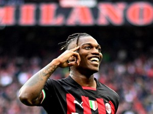 Rafael Leao Rasakan Tekanan Besar Milan untuk Selalu Menang