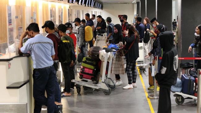 Efek Musim Haji dan Banyak Libur Panjang, Penumpang Pesawat Melonjak 11%