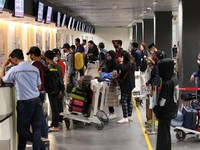 300.000 Penumpang Padati Bandara Surabaya Sampai Bali