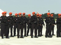 Tentara Nasional Indonesia (TNI). (Firdaus Wajidi/Anadolu Agency via Getty Images)