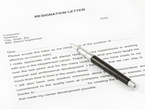 Surat Pengunduran Diri dari Organisasi: Format, Contoh, dan Cara Membuat