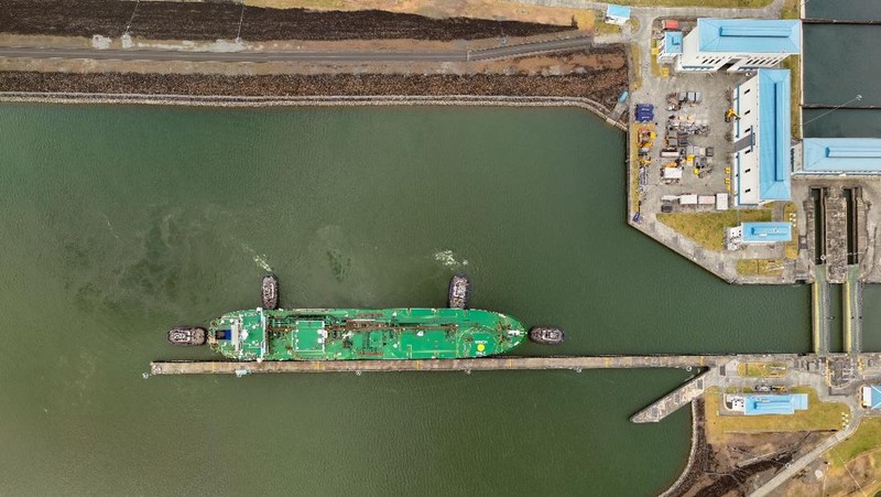 Kapal Gas Tanker Terbesar Dunia Milik RI Lewati Terusan Panama. (Pertamina International Shipping)