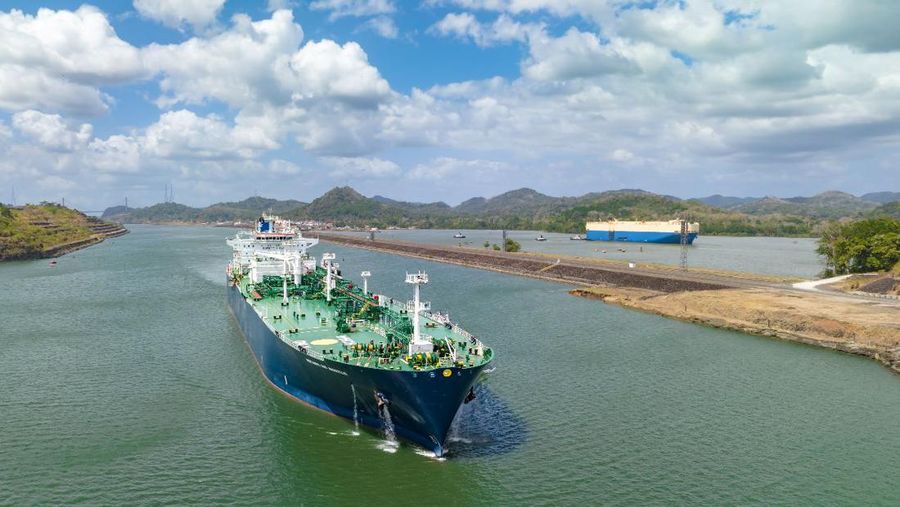 Kapal Gas Tanker Terbesar Dunia Milik RI Lewati Terusan Panama. (Pertamina International Shipping)
