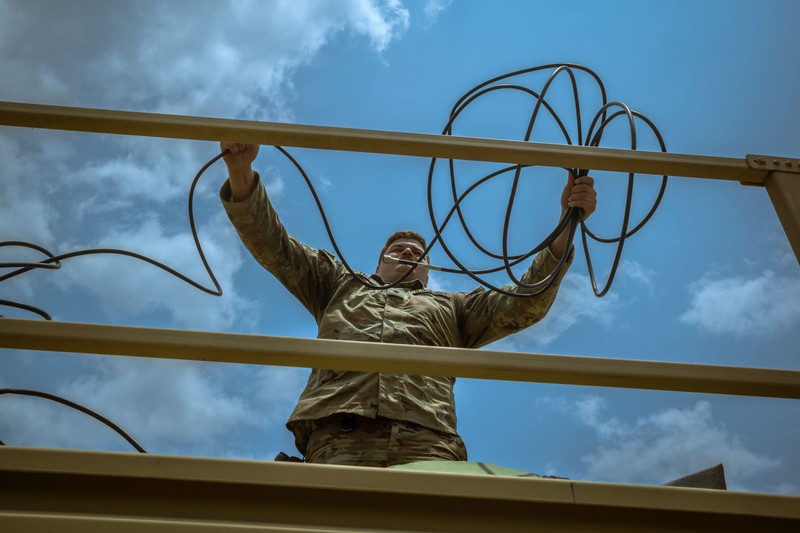 Militer Amerika Serikat mempersiapkan latihan tembakan langsung yang akan dipresentasikan kepada anggota media pada 25 April 2023 di Naval Education Training and Doctrine Command (NETDC) di San Antonio, Zambales, Filipina. Militer Amerika Serikat mempersiapkan latihan tembakan langsung yang akan dipresentasikan kepada anggota media pada 25 April 2023 di Naval Education Training and Doctrine Command (NETDC) di San Antonio, Zambales, Filipina. Latihan tembak langsung adalah bagian dari latihan tahunan AS-Filipina yang disebut Balikatan, yang berarti