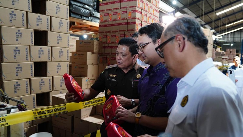 Penampakan terbaru gudang misterius di Tangerang, Banten yang digerebek Wamendag dan Novel Baswedan pertengahan April 2023. (Dok. Kemendag)