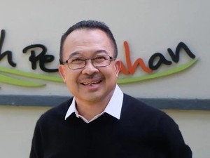 Rhenald Kasali Mundur dari Komisaris Utama PT Pos
