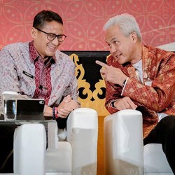 Wah, Tiba-tiba Ganjar Ketemu Sandi dan Sepanggung di Semarang