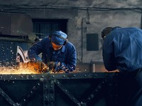 Ini Hambatan & Solusi Agenda Berkelanjutan di Sektor Industri