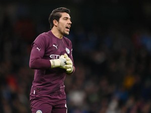 Man City Perpanjang Kontrak Stefan Ortega