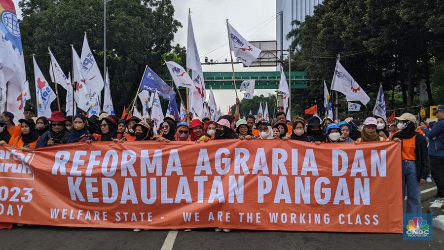 Demo buruh akan berlangsung di Jakarta, Senin (1/5/2023), guna memperingati hari buruh atau Mei Day. (CNBC Indonesia/Emir Yanwardhana)