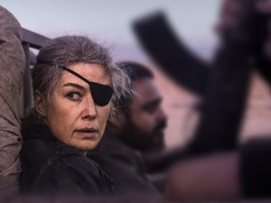 Sinopsis Film A Private War, Kisah Nyata Jurnalis Perempuan yang Pemberani