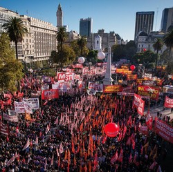 Awas 50.000 Buruh Demo Besar-besaran Hari Ini, 'Kepung' Jakarta