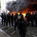 Prancis Chaos! Demo & Kerusuhan Pecah di Seluruh Negeri