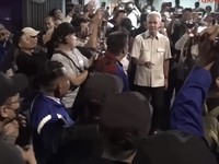 Ganjar Diteriaki Presiden Usai Bertemu Diam-diam dengan Buruh