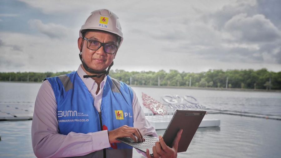 Direktur Utama PT PLN (Persero) Darmawan Prasodjo.