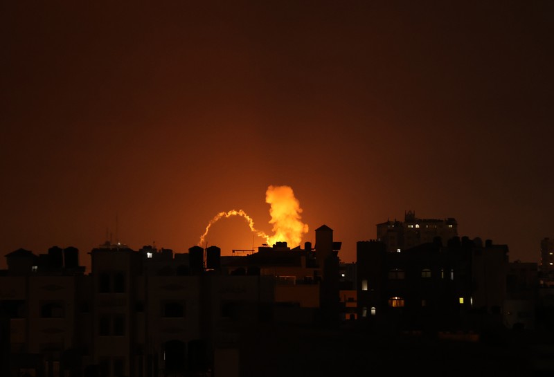 Jet-jet Israel menghantam sasaran di Jalur Gaza, Rabu (3/5/2023) waktu setempat. (Anadolu Agency via Getty Images) Jet-jet Israel menghantam sasaran di Jalur Gaza, Rabu (3/5/2023) waktu setempat. (Anadolu Agency via Getty Images)