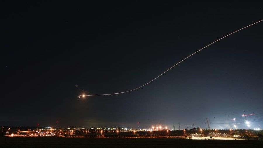 Jet-jet Israel menghantam sasaran di Jalur Gaza, Rabu (3/5/2023) waktu setempat. (Anadolu Agency via Getty Images)