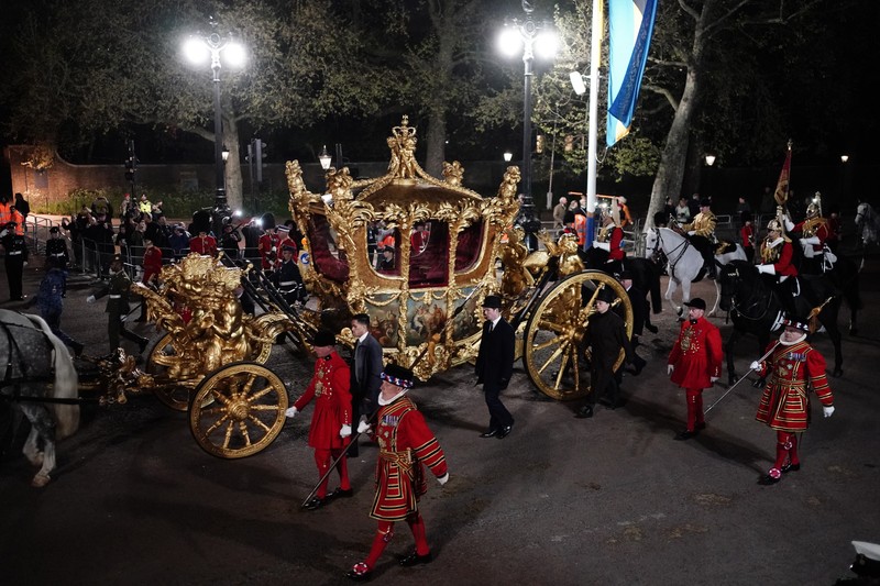Latihan malam hari di London pusat untuk penobatan Raja Charles III, yang akan berlangsung akhir pekan ini. Tanggal pengambilan gambar: Rabu 3 Mei 2023. Latihan malam hari di London pusat untuk penobatan Raja Charles III, yang akan berlangsung akhir pekan ini. Tanggal pengambilan gambar: Rabu 3 Mei 2023. (Victoria Jones/PA Images via Getty Images)