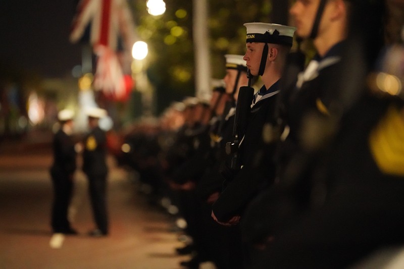 Latihan malam hari di London pusat untuk penobatan Raja Charles III, yang akan berlangsung akhir pekan ini. Tanggal pengambilan gambar: Rabu 3 Mei 2023. (Victoria Jones/PA Images via Getty Images)
