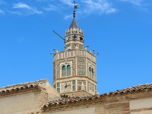 Misteri Jam Terbalik di Masjid Agung Testour Tunisia yang Tak Terpecahkan