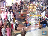 Orang RI Gaji Rp1-2 Juta Tertekan, Kuras Tabungan Buat Jajan!