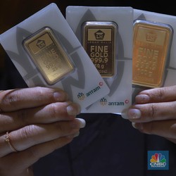 Emas Dunia Rekor, Harga Emas Antam Hari Ini Naik Rp6.000/Gram